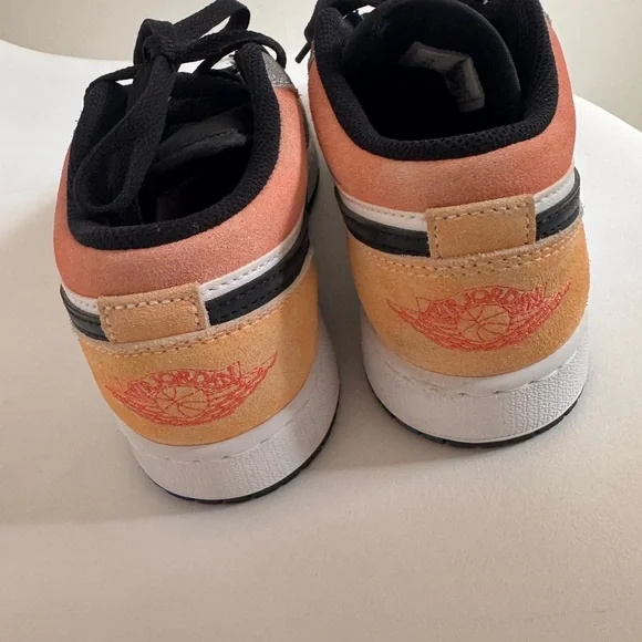 Air Jordan 1 Low SE "Flight Club" sneakers - Picture 9 of 10